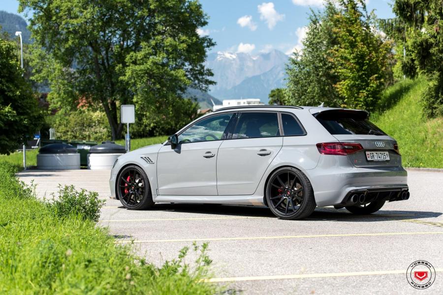  Audi RS3 Avant on Vossen Wheels (VPS-301) 2017 года  (фото 12 из 30)